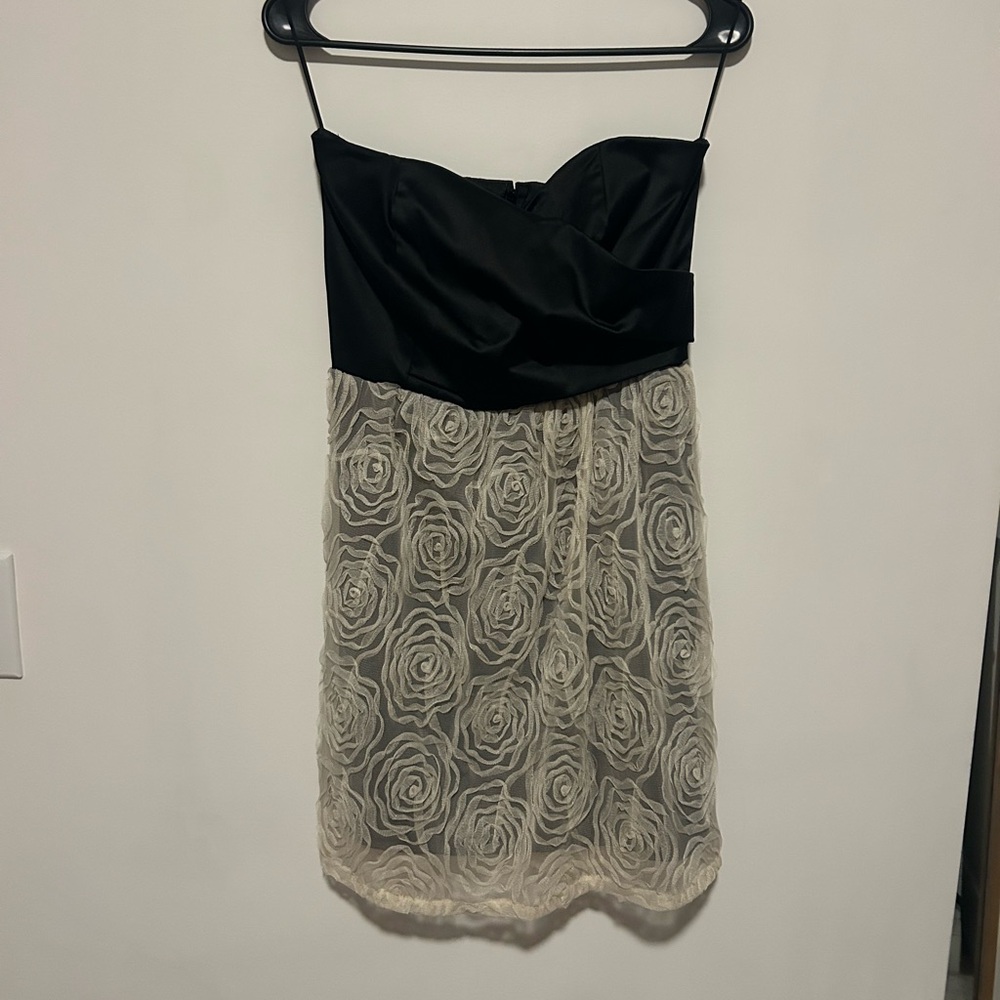 Judith March Black and Cream Strapless Dress